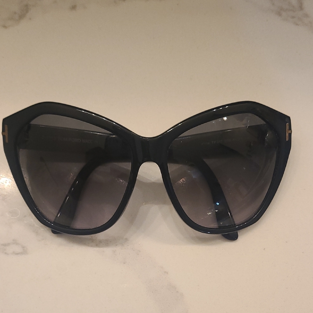 TOM FORD ANGELINA SUNGLASSES